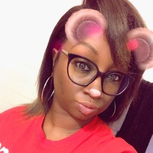 Meet your Posher, Keshia